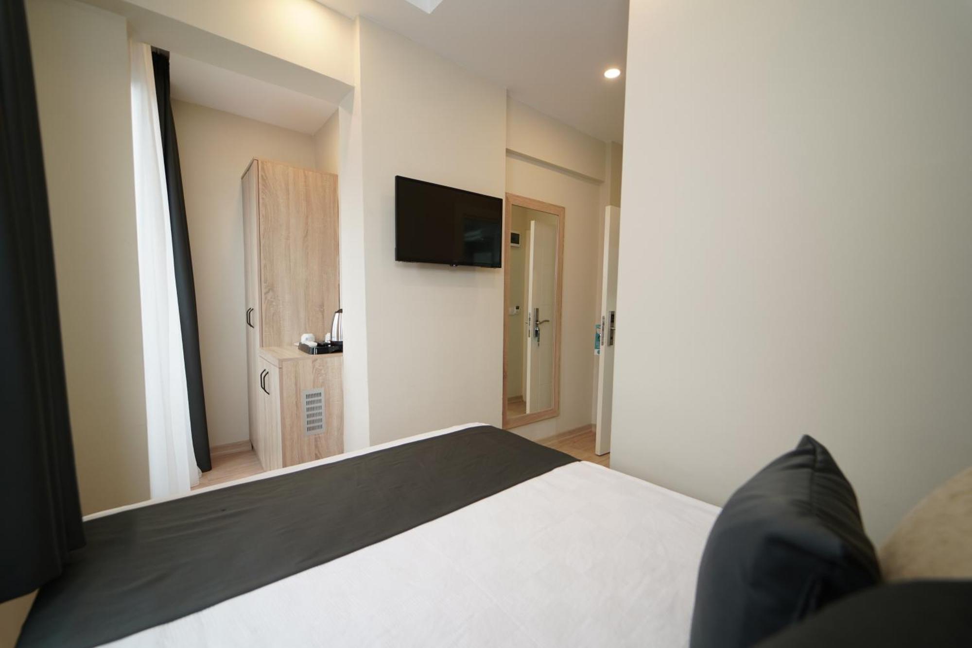 Deniz Boutique Hotel อันตัลยา ภายนอก รูปภาพ